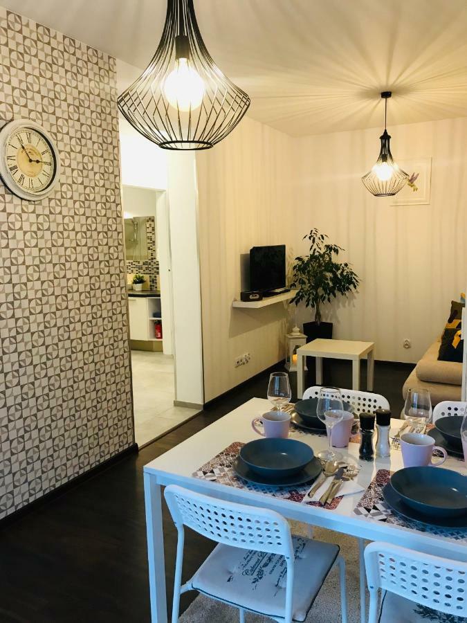 קרקוב Bird House Apartment In The City Center מראה חיצוני תמונה