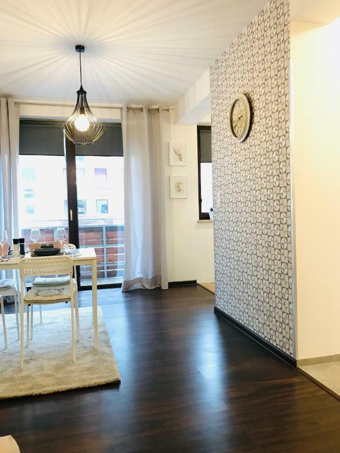 קרקוב Bird House Apartment In The City Center מראה חיצוני תמונה