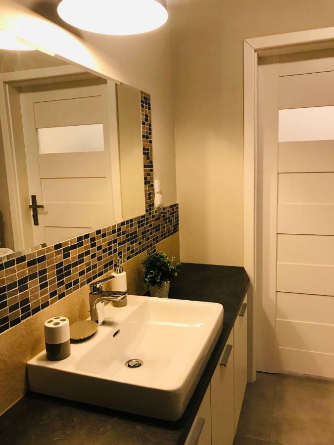 קרקוב Bird House Apartment In The City Center מראה חיצוני תמונה