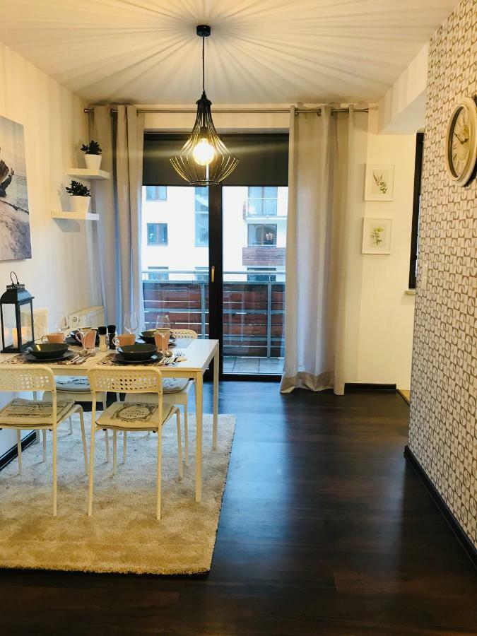 קרקוב Bird House Apartment In The City Center מראה חיצוני תמונה